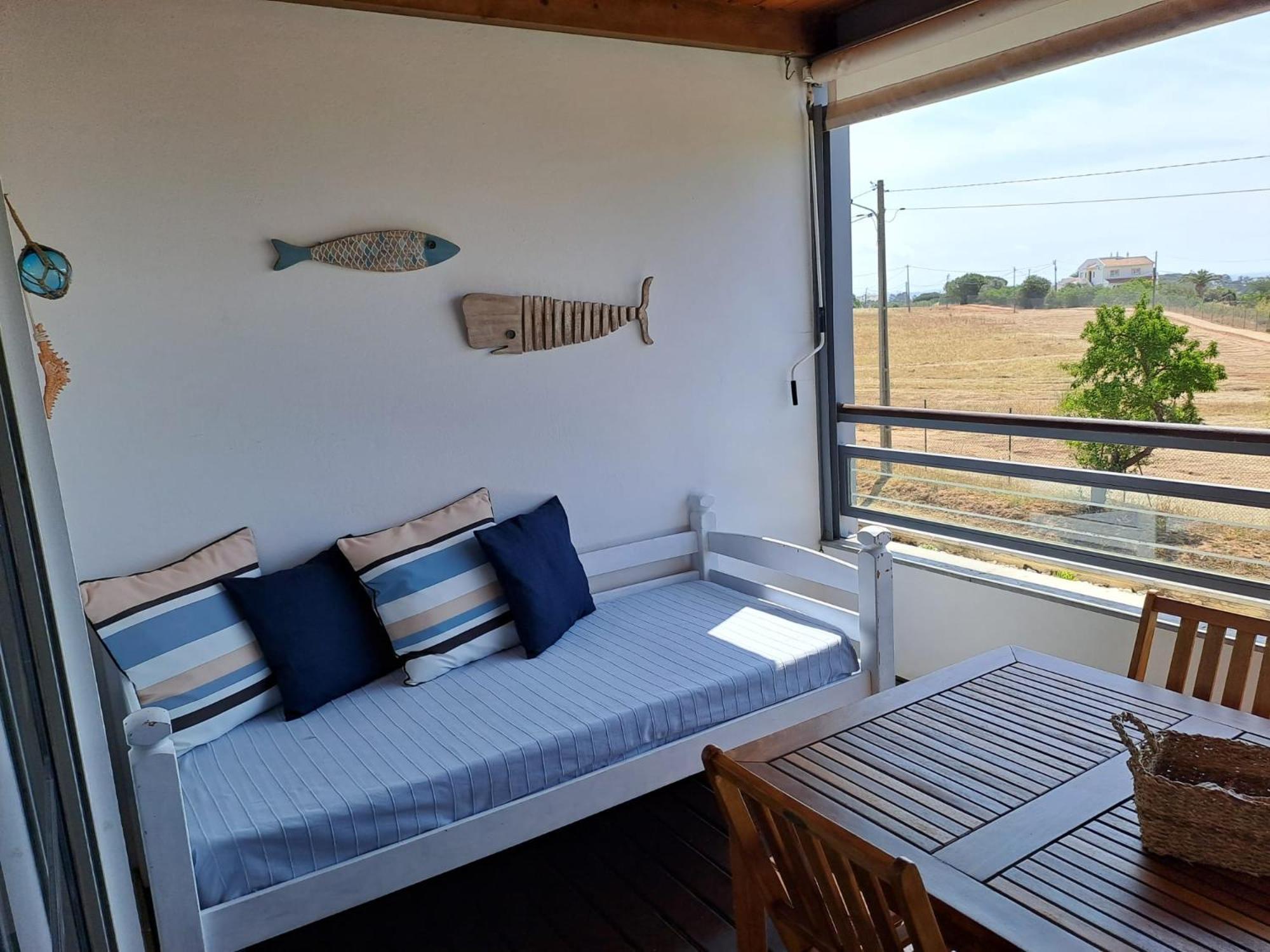 Sea View Apartment Near Meia Praia Beach In Lagos! חדר תמונה